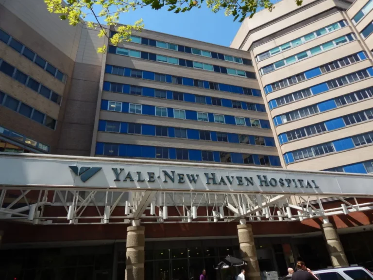 Exterior shot of Yale New Haven Hospital